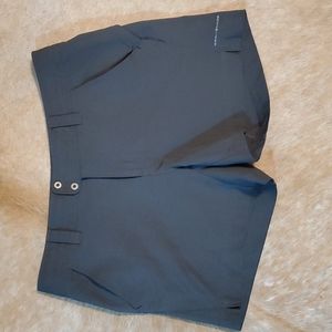 Columbia Titanium Charcoal Grey Shorts Size 10 Women's with Omnishield